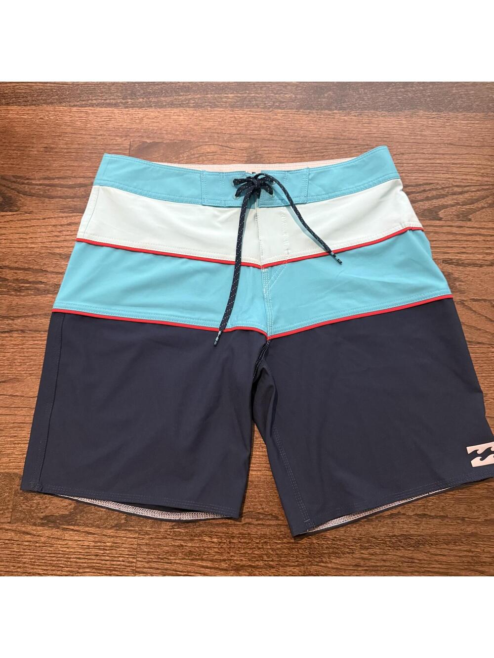 H91 Authentic Billabong Platinum X Tribong Blue & White Board Shorts SZ 30